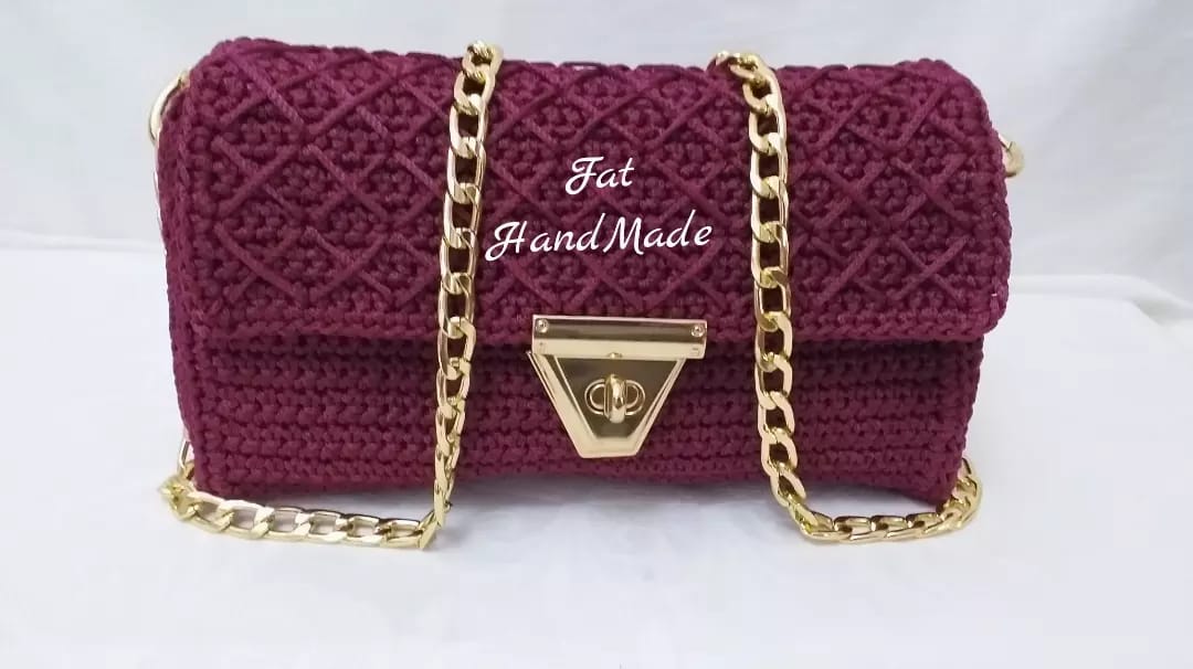 Acrylic thread bag – Përmasa 25:12 cm